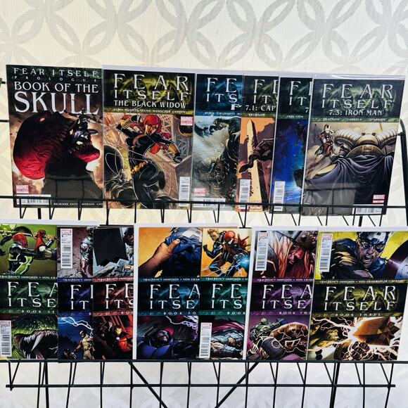Fear Itself 1-7 7.1-7.3 & One Shots: Book Of Skull, Black Widow, FF Lot Thor - Picture 1 of 7